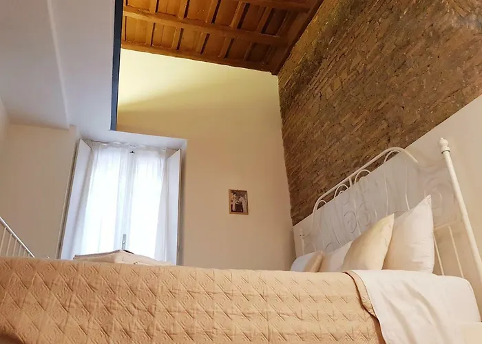 The Ancient * רומא